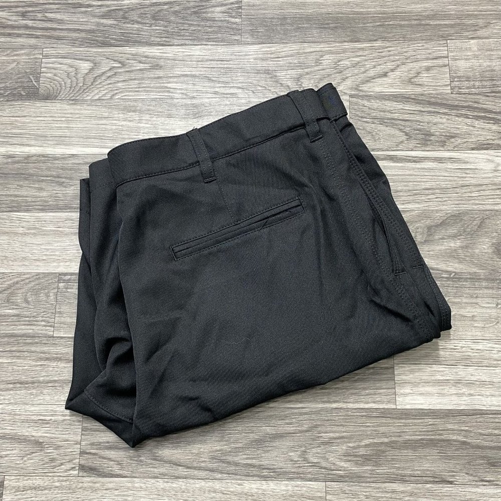 PGATOUR Classic Length Black Athletic Golf Shorts Men's Size 36 Waist